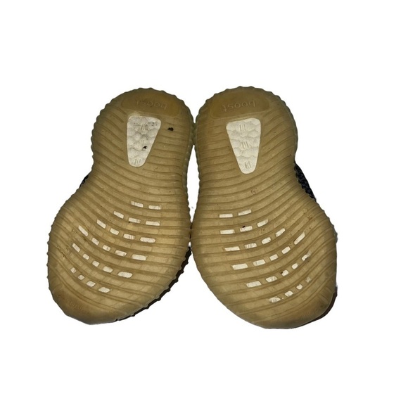 Adidas Yeezy Boost 350 V2 Carbon Kids 6K - Picture 7 of 9